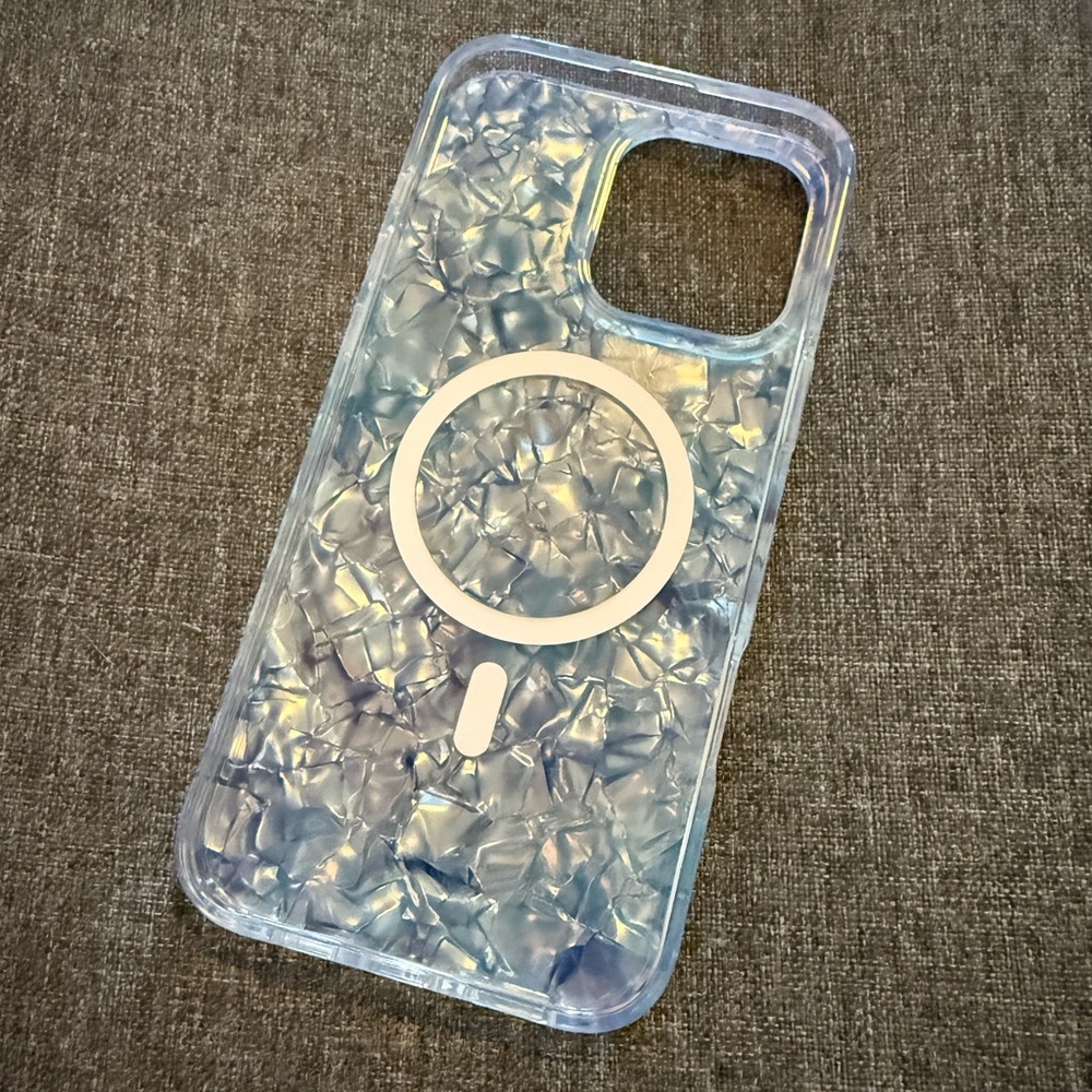 Aquamarine Pearl MagSafe IPhone Case - Picture 3 of 3